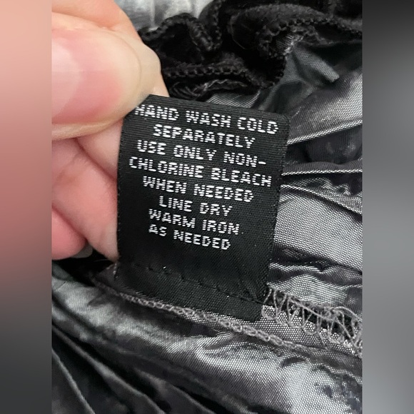 Iconic 90s Whimsigoth Velvet Vampire Blouse Small - Picture 15 of 15